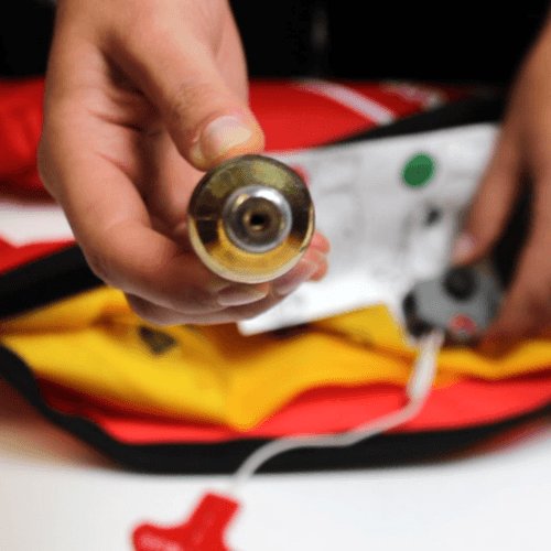 Etape 2 Retirer la cartouche percée